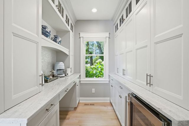 181 Daniels Island Road, Mashpee, MA 02649