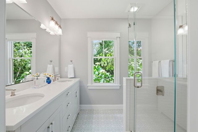 181 Daniels Island Road, Mashpee, MA 02649