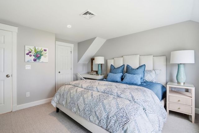 181 Daniels Island Road, Mashpee, MA 02649