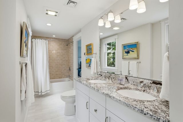 181 Daniels Island Road, Mashpee, MA 02649