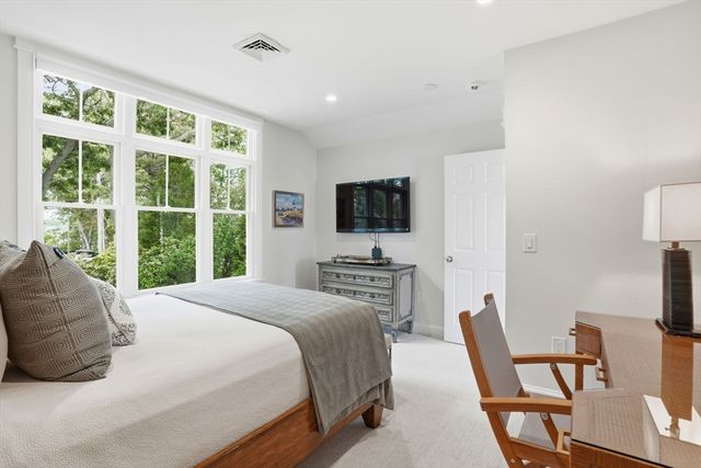 181 Daniels Island Road, Mashpee, MA 02649