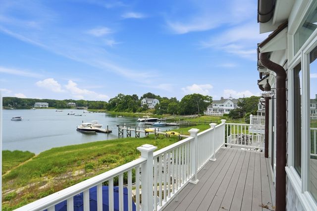 181 Daniels Island Road, Mashpee, MA 02649