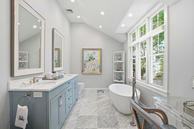 181 Daniels Island Road, Mashpee, MA 02649