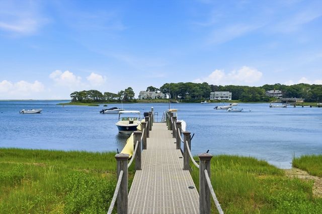 181 Daniels Island Road, Mashpee, MA 02649