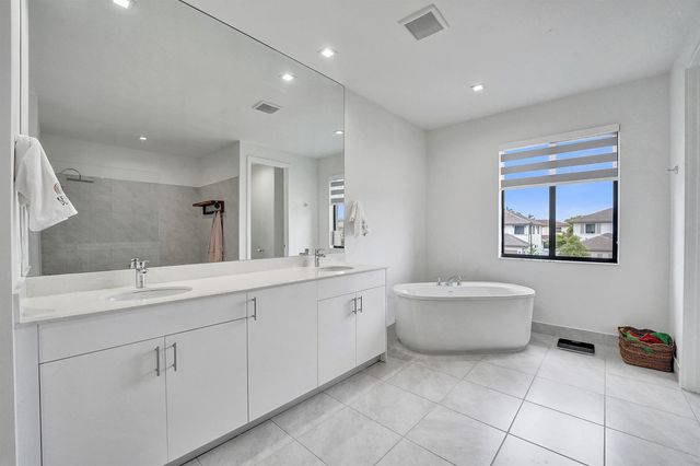 13025 Addilyn Court, Davie, FL 33325