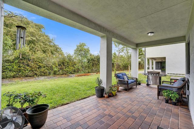 13025 Addilyn Court, Davie, FL 33325