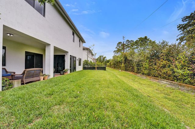 13025 Addilyn Court, Davie, FL 33325