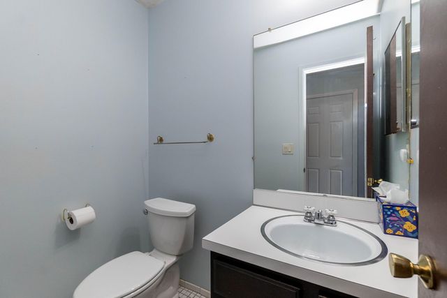 32143 W 12 Mile Road, Farmington Hills, MI 48334