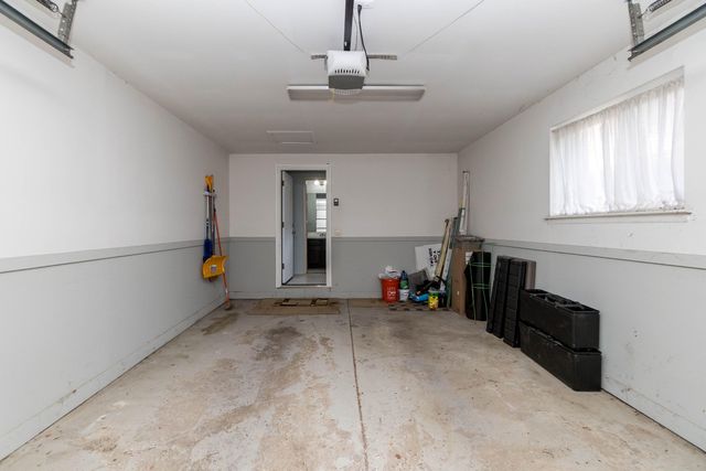 32143 W 12 Mile Road, Farmington Hills, MI 48334