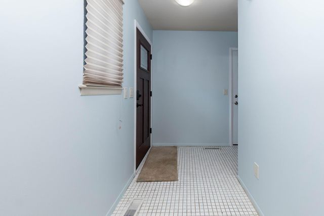 32143 W 12 Mile Road, Farmington Hills, MI 48334