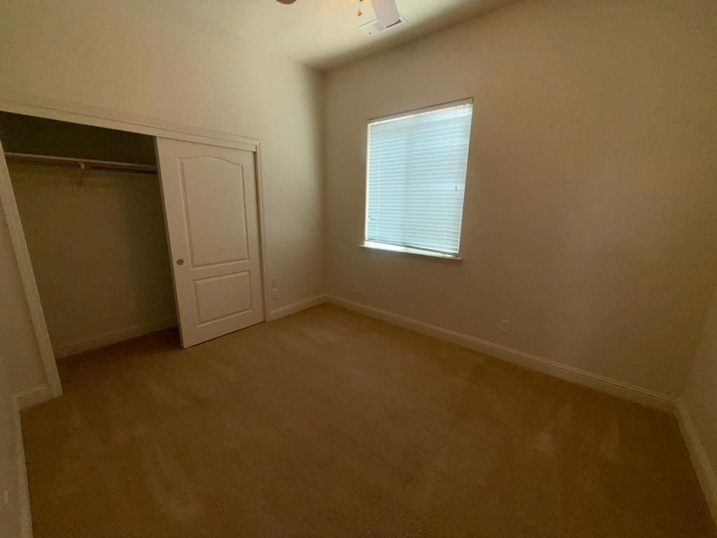 Image 14 of property listing at 2672 Wrenwood Avenue, Clovis, CA 93611