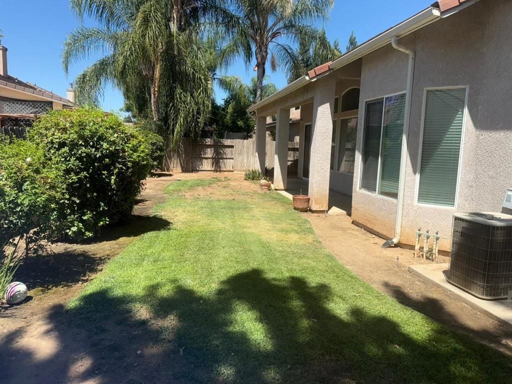 Image 25 of property listing at 2672 Wrenwood Avenue, Clovis, CA 93611