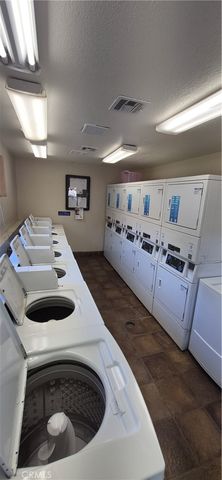 200 E Alessandro Boulevard, Riverside, CA 92508