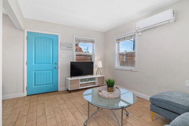 2050-2052 Balboa Ave, San Diego, CA 92109