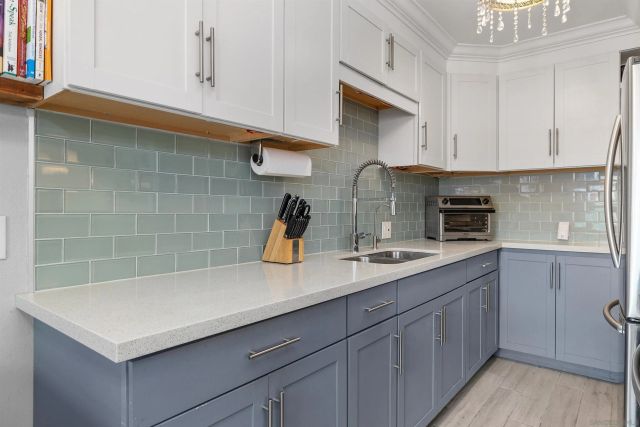 2050-2052 Balboa Ave, San Diego, CA 92109