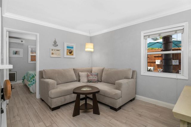 2050-2052 Balboa Ave, San Diego, CA 92109