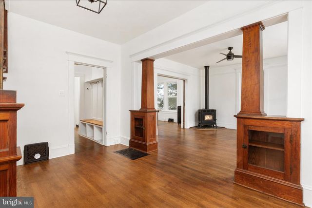 130 CARPENTERS AVE, Wardensville, WV 26851