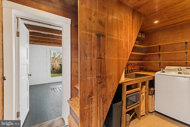 130 CARPENTERS AVE, Wardensville, WV 26851