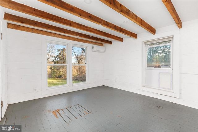 130 CARPENTERS AVE, Wardensville, WV 26851