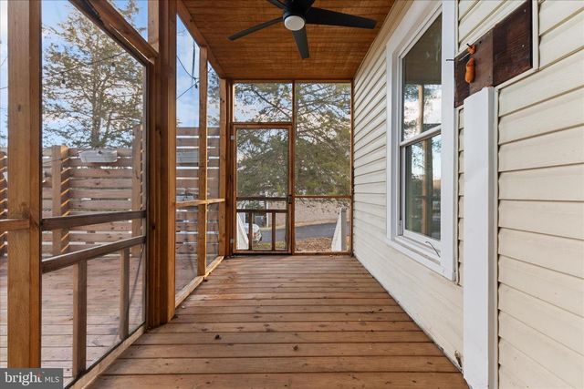 130 CARPENTERS AVE, Wardensville, WV 26851