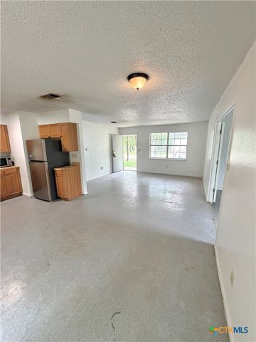 408 N Spring Street, Lampasas, TX 76550