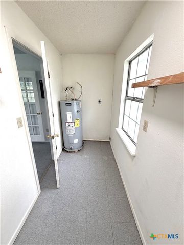 408 N Spring Street, Lampasas, TX 76550