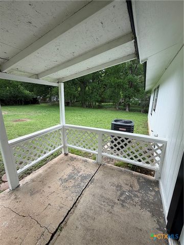 408 N Spring Street, Lampasas, TX 76550