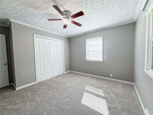 1512 NW B Street, Blue Springs, MO 64015