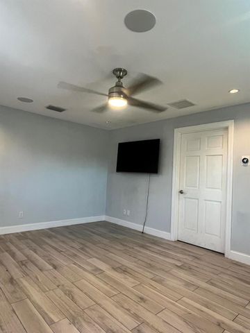 108 Arthur Court, Boynton Beach, FL 33435