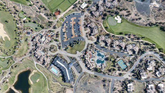 22950 Hideaway Lane #356, Bend, OR 97701