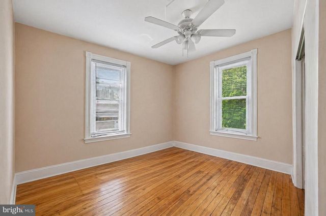 170 SHURS LN, Philadelphia, PA 19127