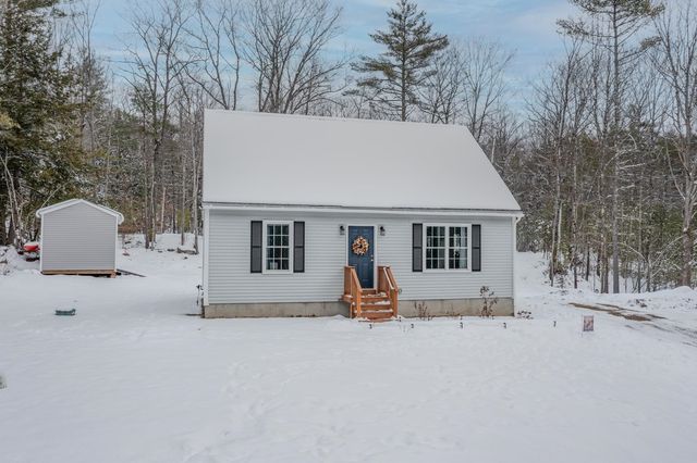 117 Beaver Pond Drive, Barnstead, NH 03225