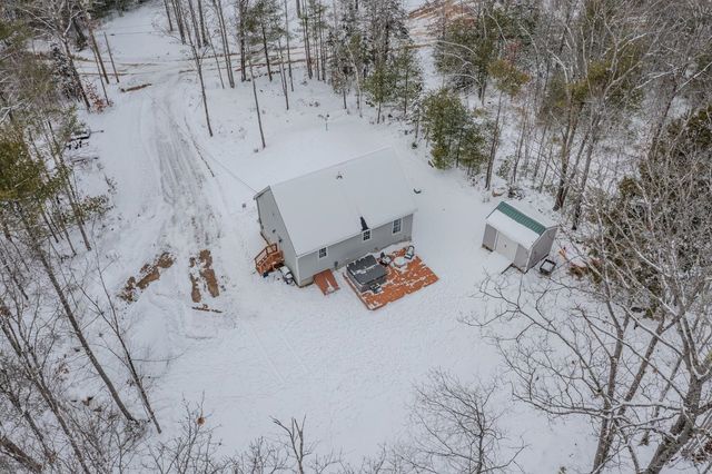 117 Beaver Pond Drive, Barnstead, NH 03225