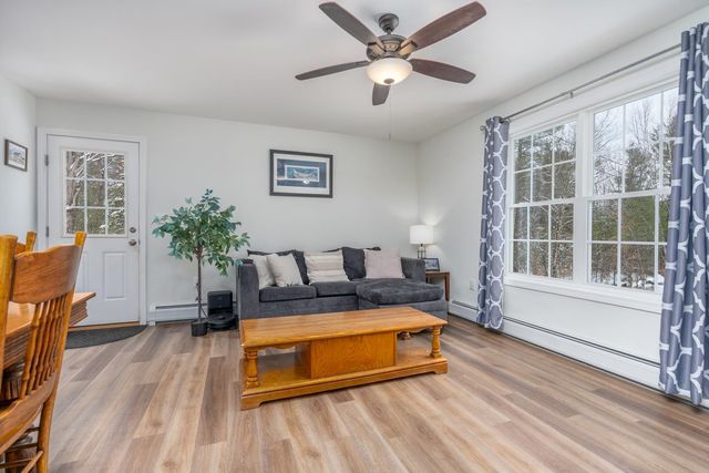 117 Beaver Pond Drive, Barnstead, NH 03225