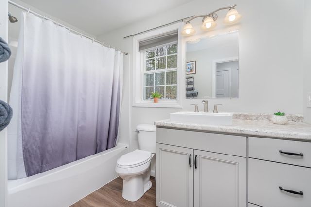 117 Beaver Pond Drive, Barnstead, NH 03225