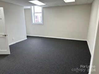 121 E Water Street, Lincolnton, NC 28092