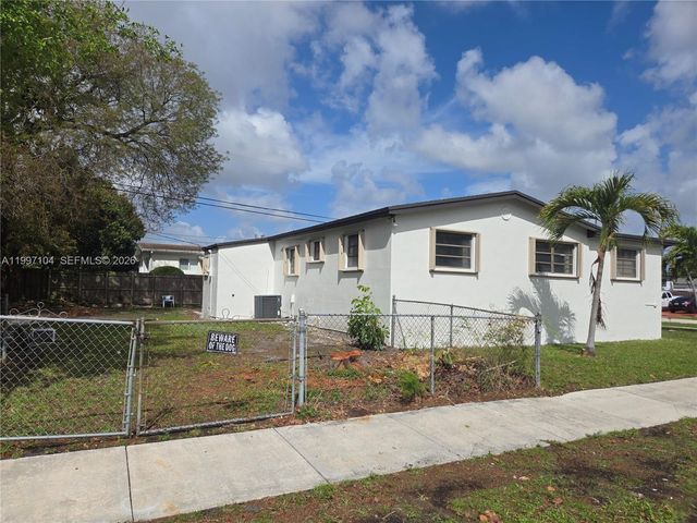7840 SW 23rd St, Miami, FL 33155