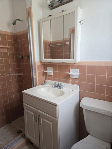 7840 SW 23rd St, Miami, FL 33155