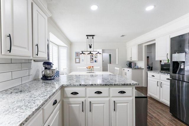 6226 Lynnhaven Drive, Lubbock, TX 79413