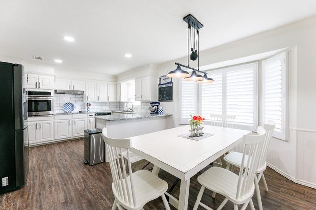 6226 Lynnhaven Drive, Lubbock, TX 79413