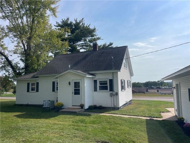 13024 9th, Osseo, WI 54758