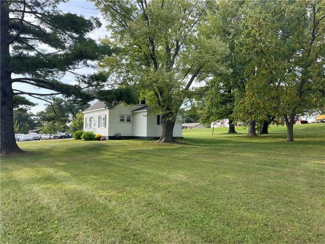 13024 9th, Osseo, WI 54758