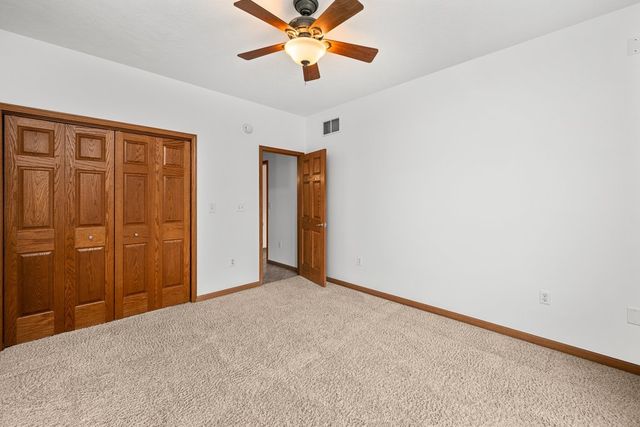 22222 71st Avenue N, Port Byron, IL 61275