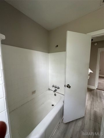 3539 S Perry Street, Montgomery, AL 36105