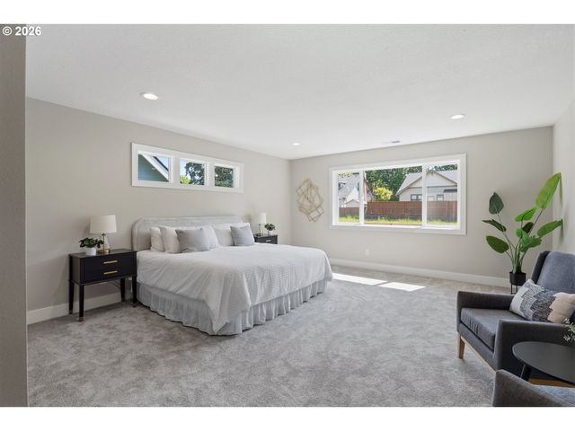 476 Ne 58TH Ave, Hillsboro, OR 97124