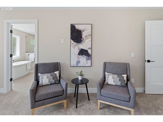476 Ne 58TH Ave, Hillsboro, OR 97124