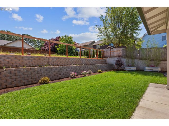 476 Ne 58TH Ave, Hillsboro, OR 97124