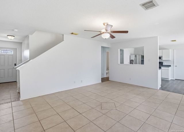 1127 Stone Arch, New Braunfels, TX 78130