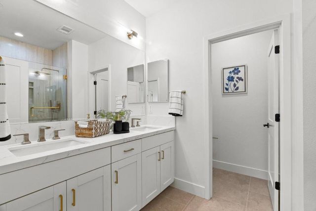 947 Woodside Road, Redwood City, CA 94061