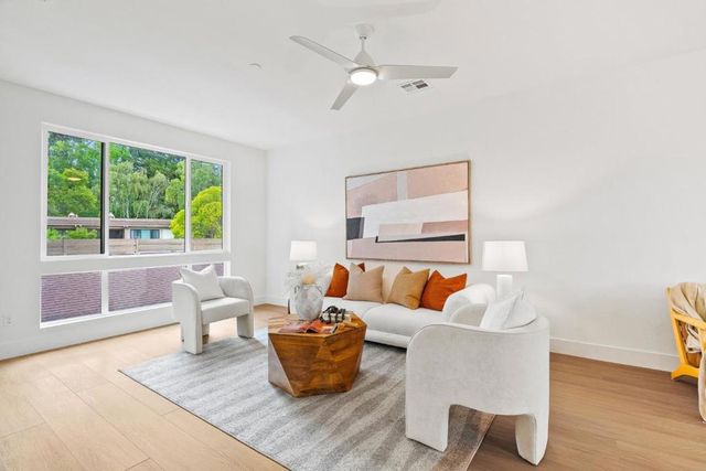 947 Woodside Road, Redwood City, CA 94061